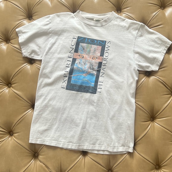 Other - Vintage Graphic T, Size: Medium